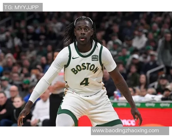 朱霍勒迪的篮球传奇之路与全能球员的成长历程